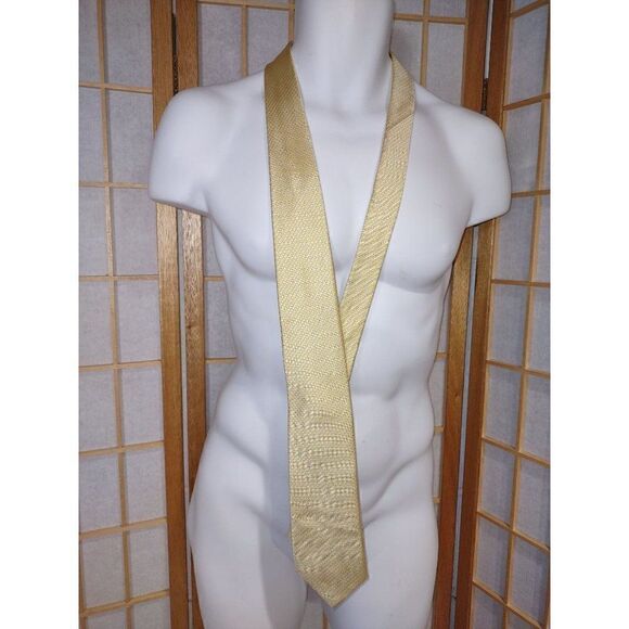 Nautica Yellow Silk Tie   - Picture 9 of 9